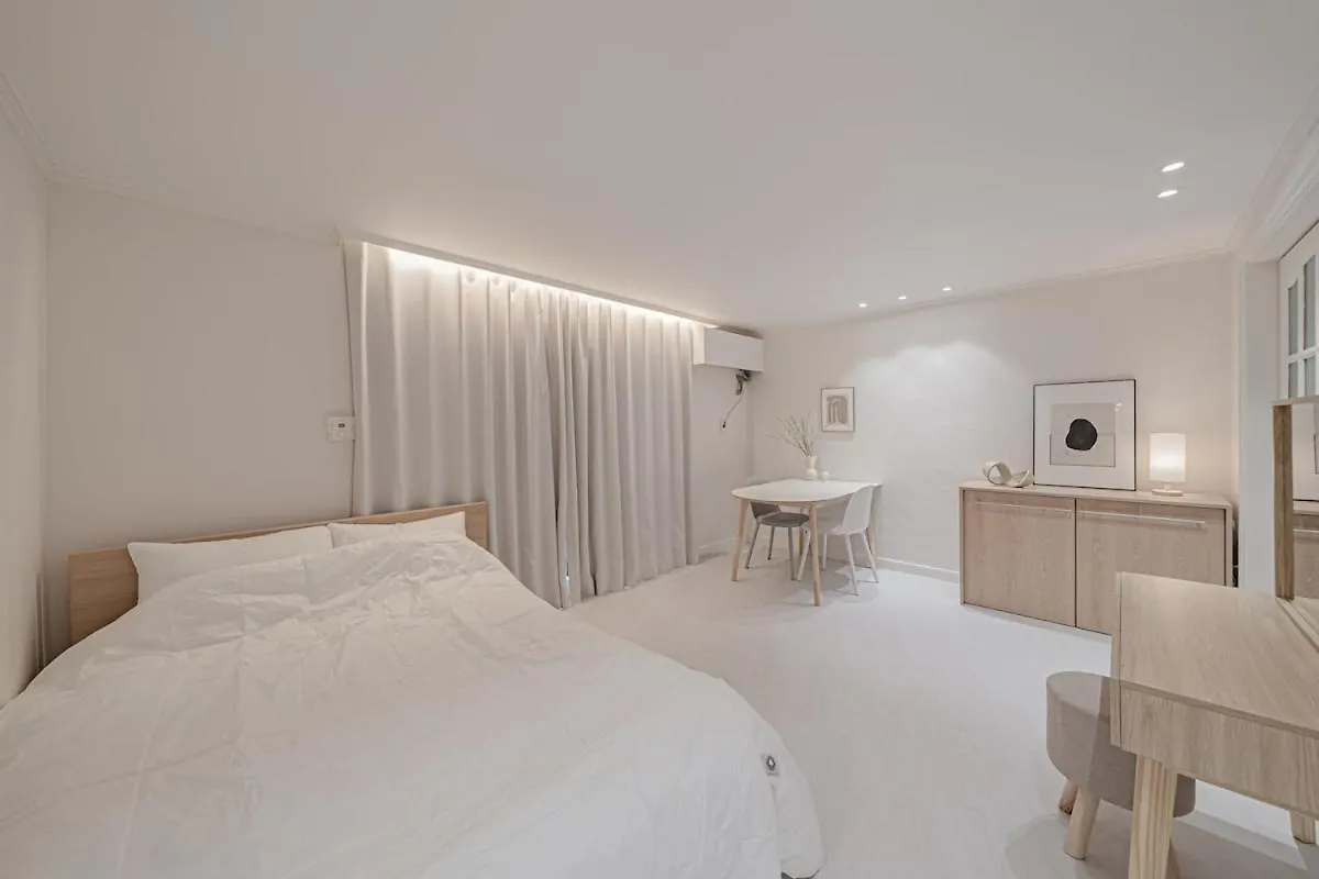 304 Apgujeong House Villa Seoul